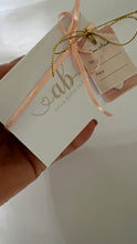 Carregar imagem no visualizador da galeria, Brinco Delicatta